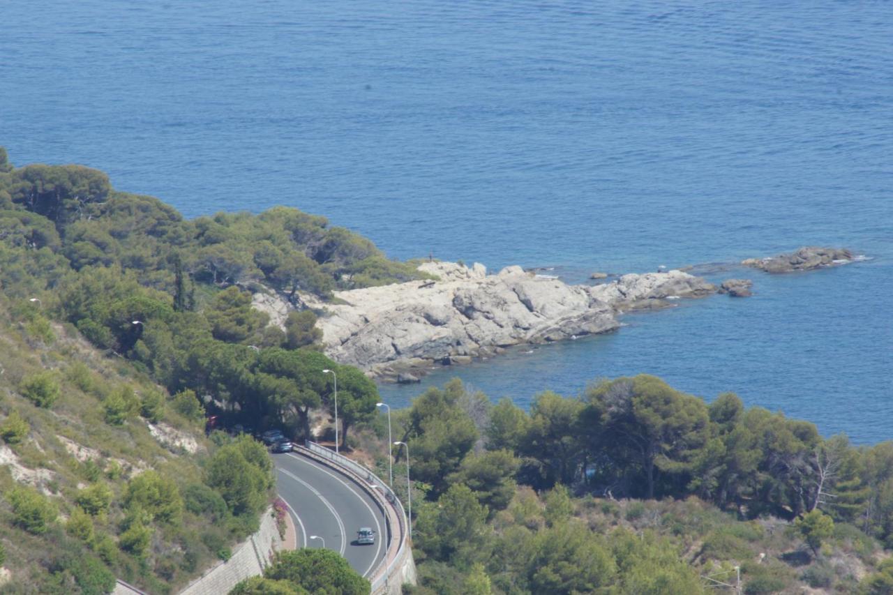 Apartment Total Sea View Grimaldi *